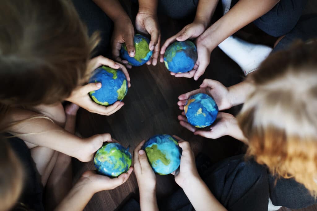 Saving CO2 to protect our earth