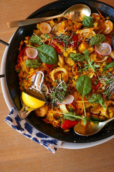 Paella Mediterrane Küche: Rezepte einfachu nd lecker Kochen: Eine Paella ist gesund und lecker. (mediterranean cuisine)